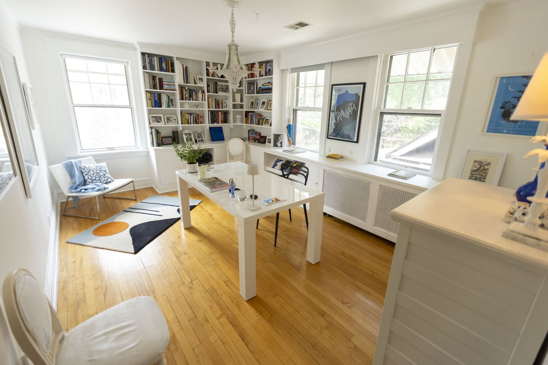 Carrie Houk at home